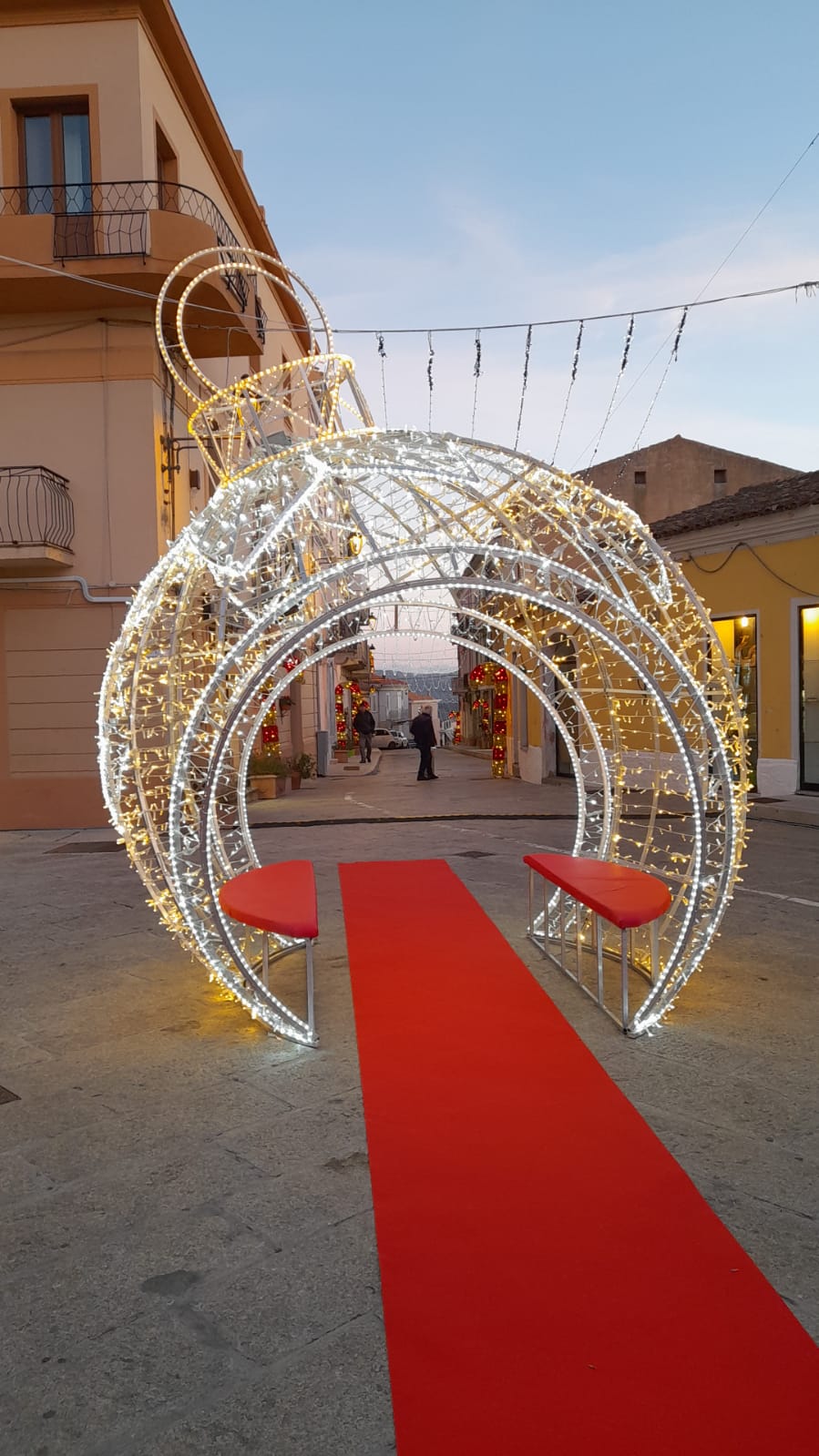 Alessandra - Maxi Sfera Alessandra - Maxi Sfera